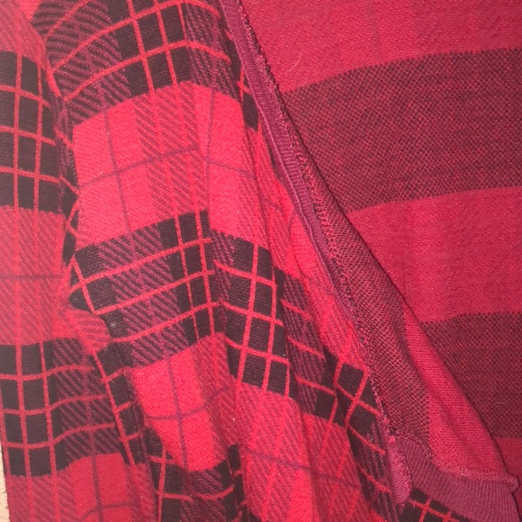 Cardigan - Picture 2 of 3